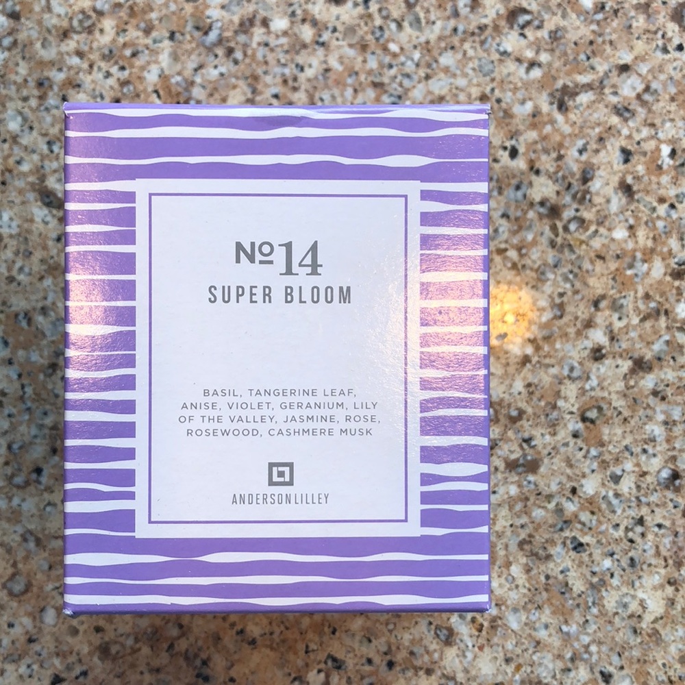 Anderson Lilley No. 14 SUPER BLOOM CANDLE